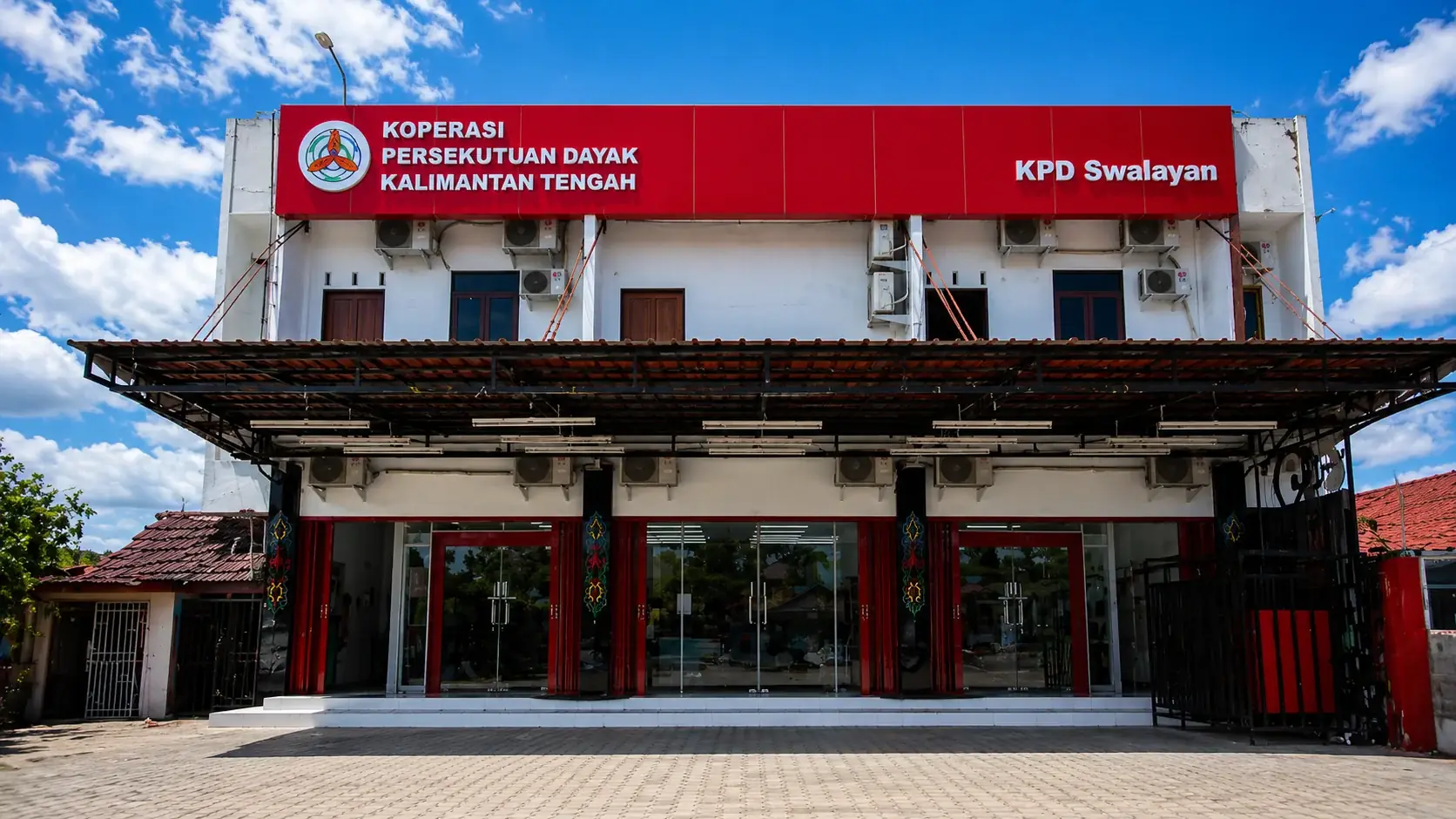 KPD Swalayan Rajawali, Koperasi Persekutuan Dayak Kalteng